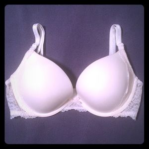 💕Vs dream angels push up bra lace detail💕